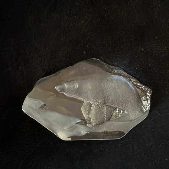 Polar Bear Glasbruk chiseled etched Paperweight Sweden Mats Jonasson signed Deco - Picture 3 of 8